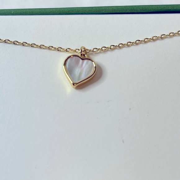 Kate Spade heart pendant with chain and box, NWT - Picture 2 of 4